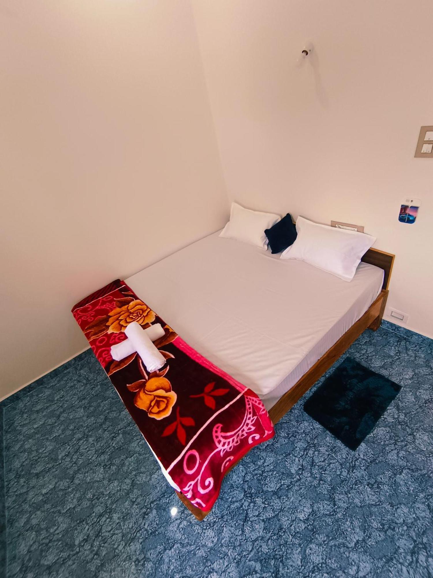Hampi Anjana Home Stay Luaran gambar